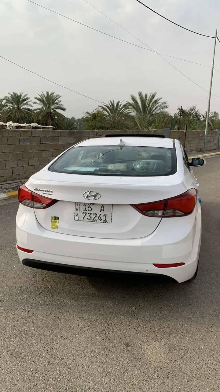 الانتره 16 أمريكي
بيه قطعتين صبغ بدون دواخل وبدون قطرت معجون
محركه 1800 بلادي
كير بلادي
تخم تاير نضيف
تبريد ثلج
صدره حلو
ترهم بيع وترهم مراوس بسياره اقل من سعره
مكان هيت
***********
اليحب يعامل ويتبع سوالف خليه يعبر المنشور
