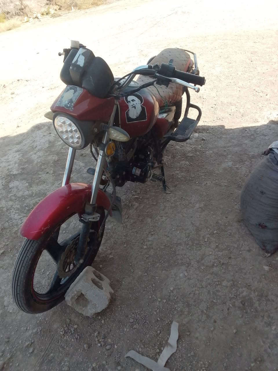 سلام عليكم دراجه هويشه لبيع مديل 20 وراق صول مامفتوحه سعر 550مكان عفك رقم ***********
