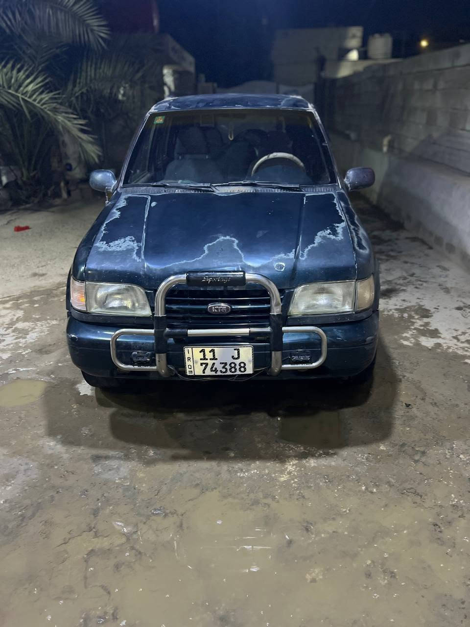 كيا سبورتج موديل قديم 93 سياره بلاديه بس بيها جراد خير من الله تبريد شغال كير عادي رقم بغداد هزه جديده شرط التحويل اريدها ب35وبيها مجال حك الجيه ترهم مراوس  رقم بيه واتساب ***********

