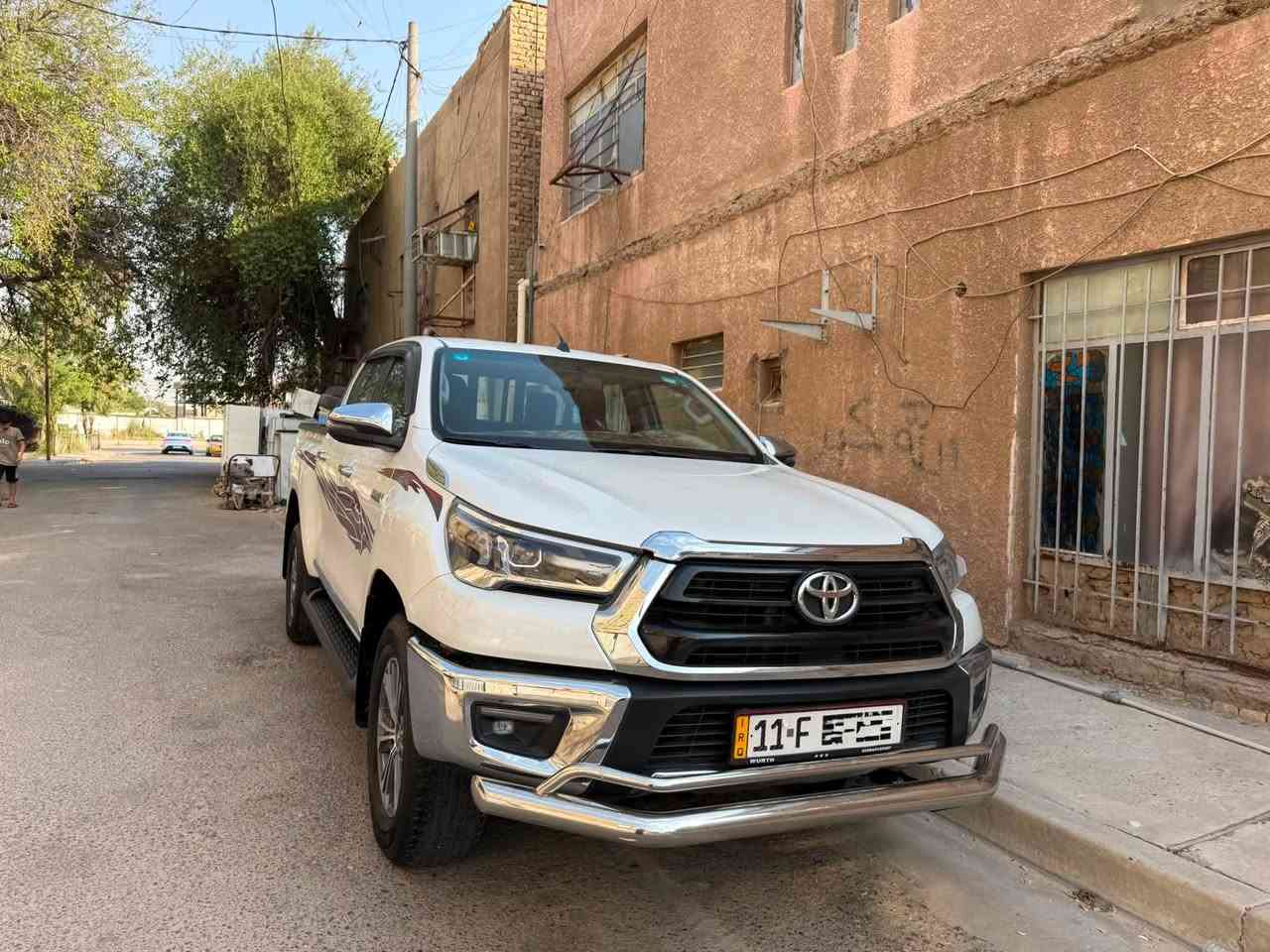 #تويوتا_هايلوكس 2024 للبيع (مكفولة) 🚙✨المواصفات والخصائص:النوع: تويوتا هايلوكس (خليجي - مواصفات سعودي).الموديل: 2024.
ماشيه 42 
الگير: أوتوماتيك.التشغيل: بصمة.الرقم: بغداد سنوية ابسمي الوضع العام: السيارة مكفولة كفالة عامة وسونار الفحص جاهز السيارة دوشمة كاملة السيارة جاهزة من كلشي المكان بغداد الكرخ للاستفسار 
رقم الهاتف ‭***********‬ ‭. ***********‬
