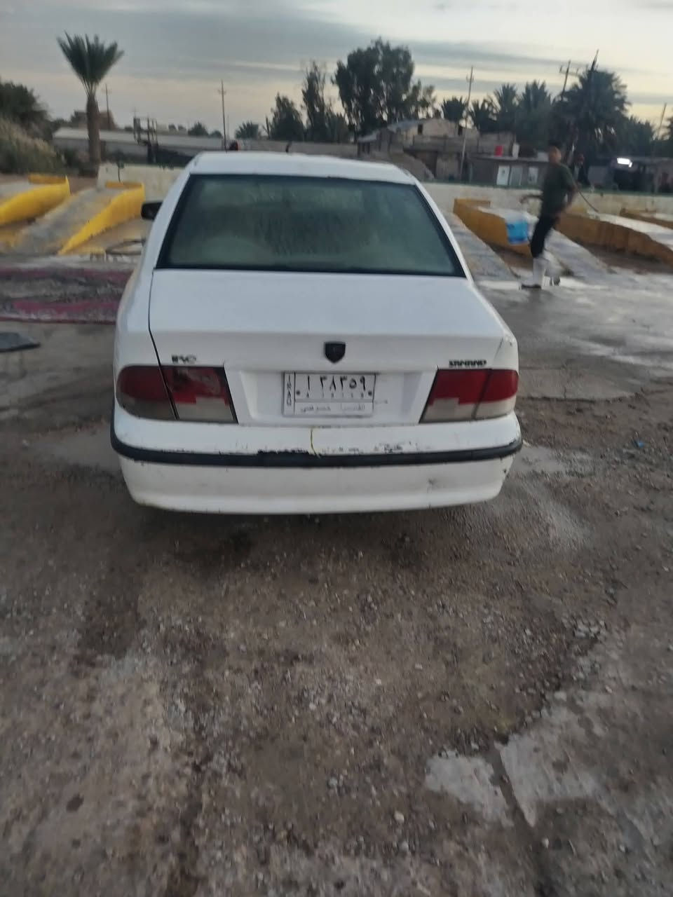 سمند ٢٠١٠ • مكينه وكير زين • تحتاج حداديه