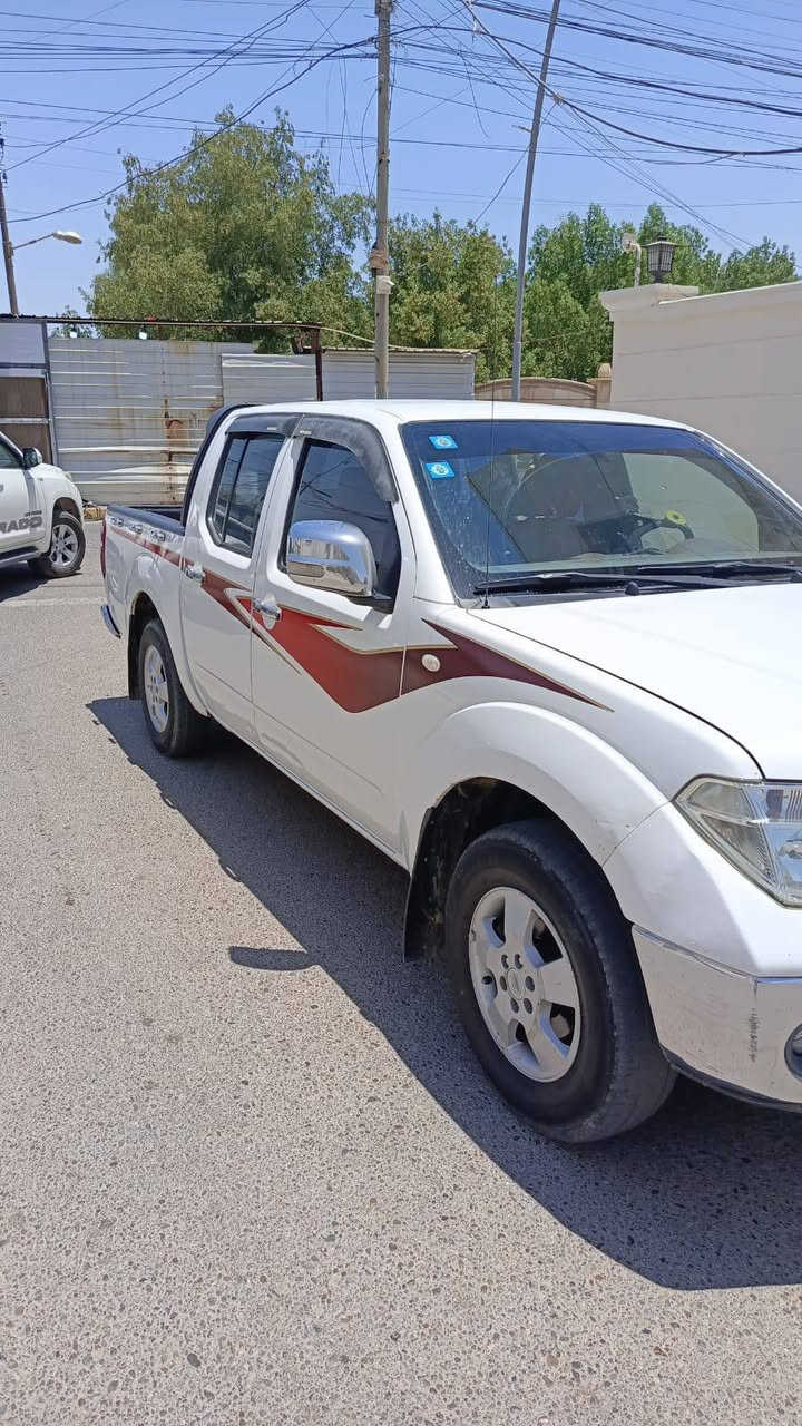 نيسان نيفارا • ٢٠٠٨ • مكينه وكير