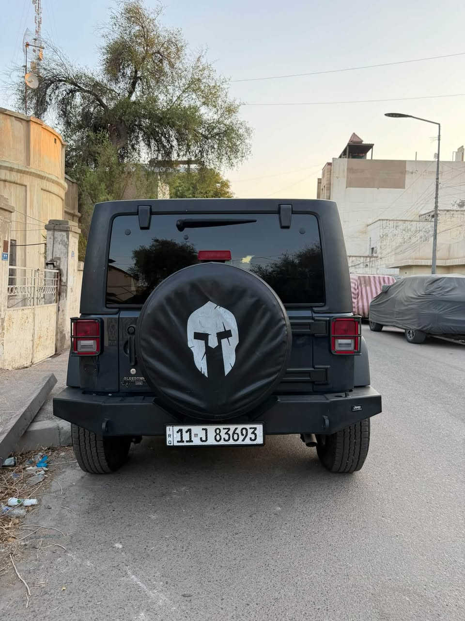السلام عليكم للبيع
🚙 جيب رانكلر JK سبورت | Jeep Wrangler Sport

📅 موديل: 2016
🛣️ المسافة المقطوعة: 28,000 ميل فقط
⚙️ القير: عادي (Manual)
🔧 المكينة: 6 سلندر – 3600cc
✅ السيارة بدون تبديل
📸 صور الحادث موجودة وواضحة للمعاينة
السيارة نظيفة جداً و استخدام قليل
للاستفسار : ***********
