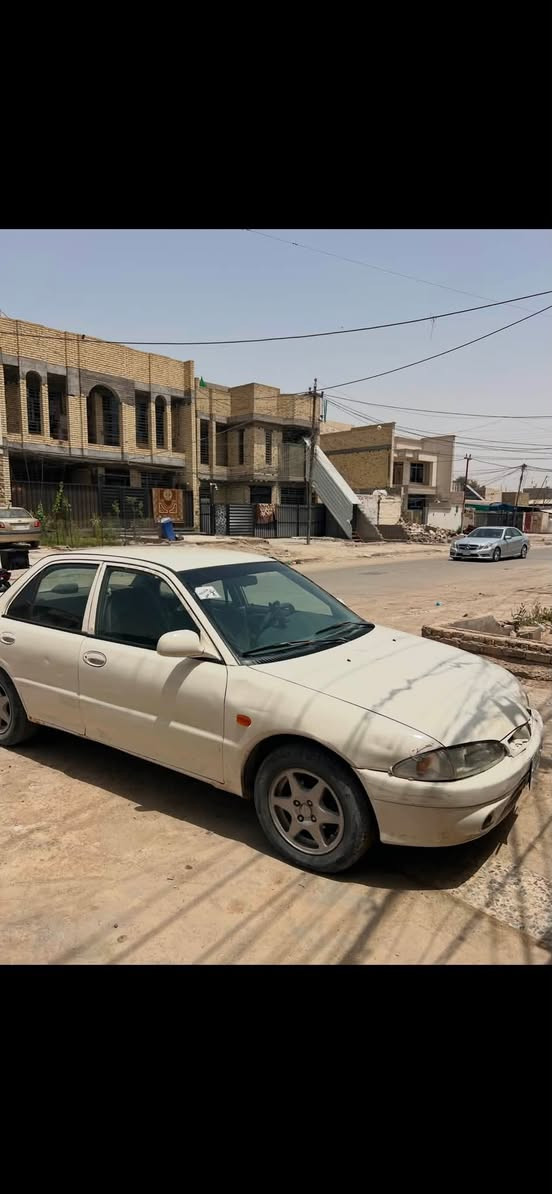 بروتون ٢٠٠٤ للبيع
بسمي رقم ذي قار تحويل ثاني يوم، سنويه جديده، دفع التبريد يشتغل بس يحتاجله غاز، والسياره نقوصاتهه بسيطه لكن مكينه حلوه وناعمه (كابريتر) ونضافه السياره مثل مموضح بالصوره، 
السعر ٣٥ وبيهه مجال 
العنوان : بغداد المشتل شارع المطبك
الهاتف :  ***********
او : ***********
