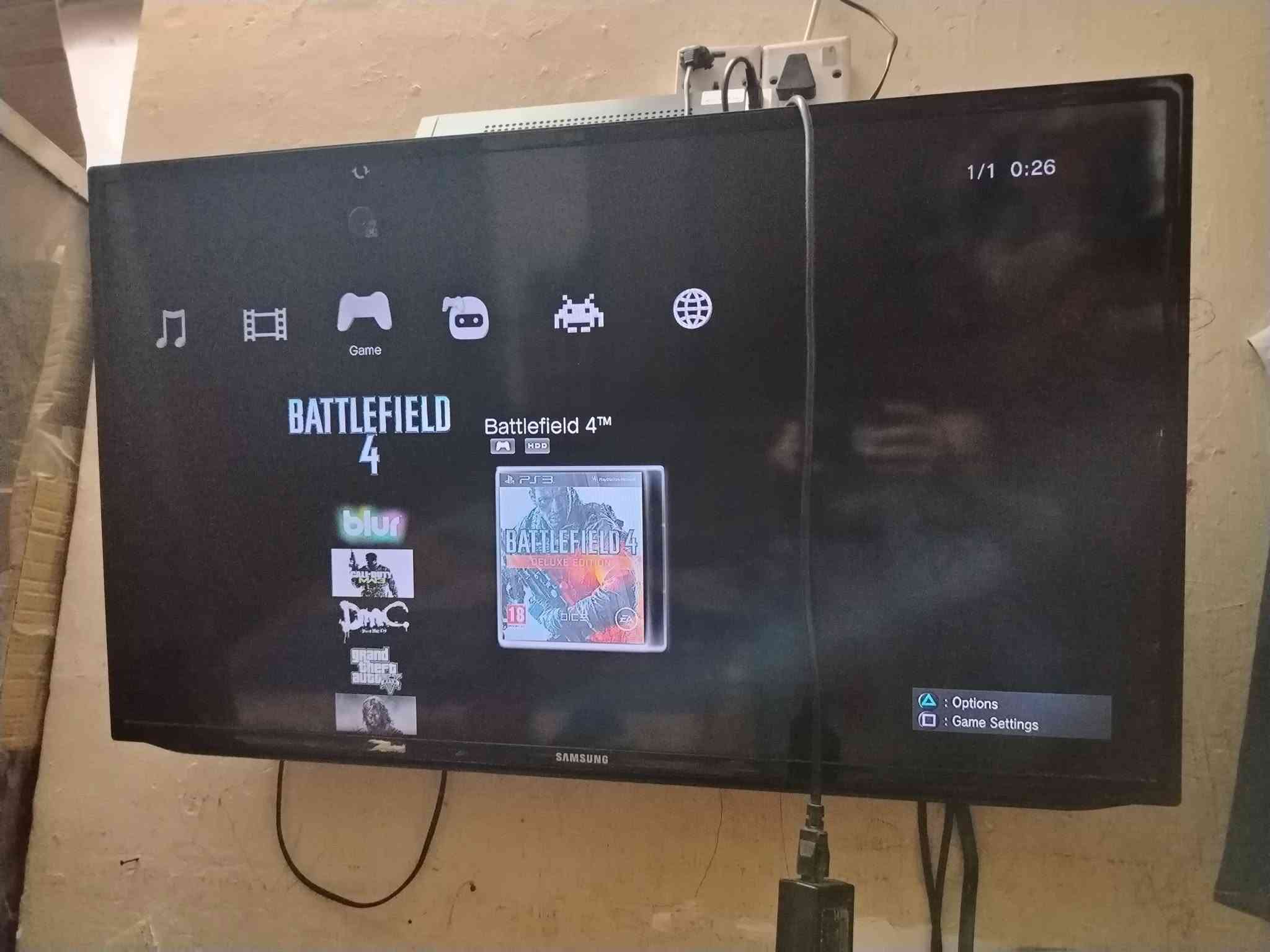 للبيع ب٩٠ هارد ٣٢٠ يدات اثنين وحده عاطله كامل ملحقات مكان بغداد

نص مكتوب في الصور:
- BATTLEFIELD blur تحديث-تحوير-تنزيل-العاب الباب الشرقي-عماره ياسين-الطابق الاول
- مكتبة طارق عمارة ياسين الطابق الارضي ***********