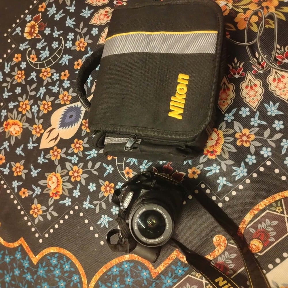 نيكون D3100 • ما تشتغل • مع عدسة