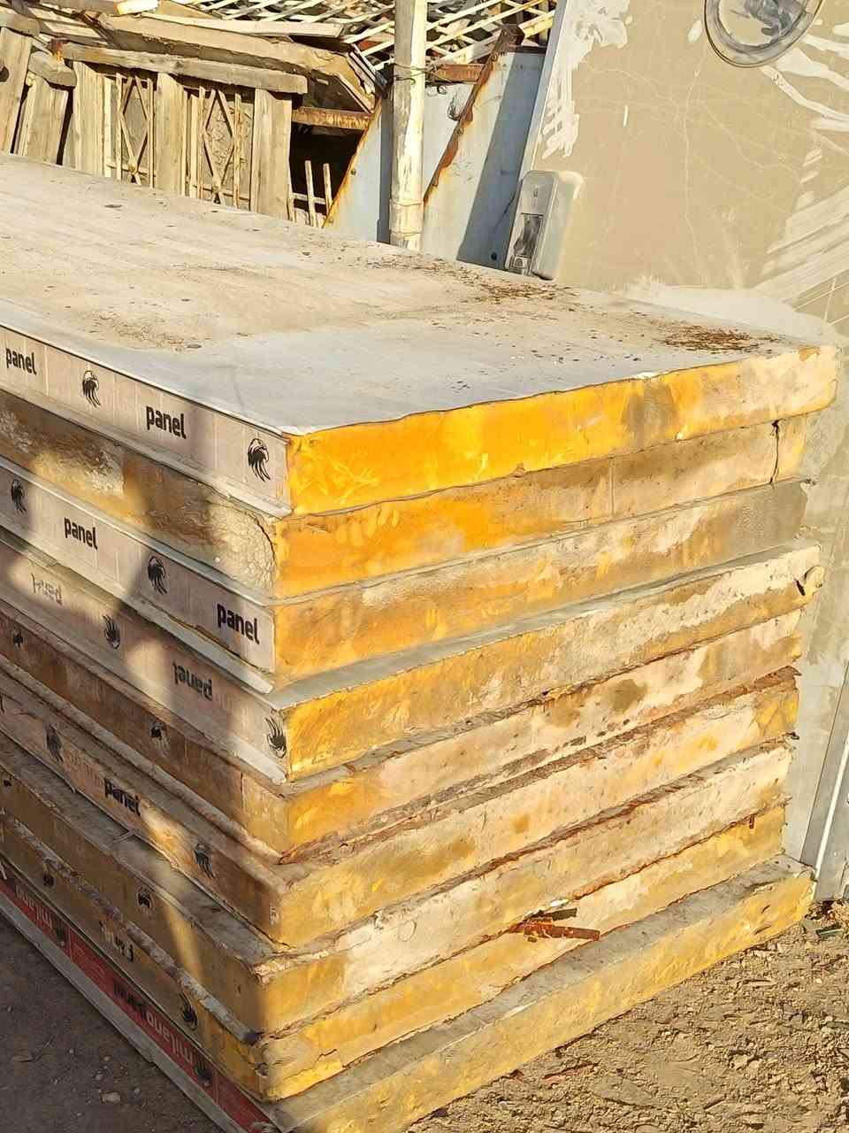 سلام عليكم مرخصه مدير الكروب يوجد سندويج جداري ابو 10سانتيم الطول 3و2ونص و 4 متر العدد25 قطعه الاتصال يوجد توصيل ***********
