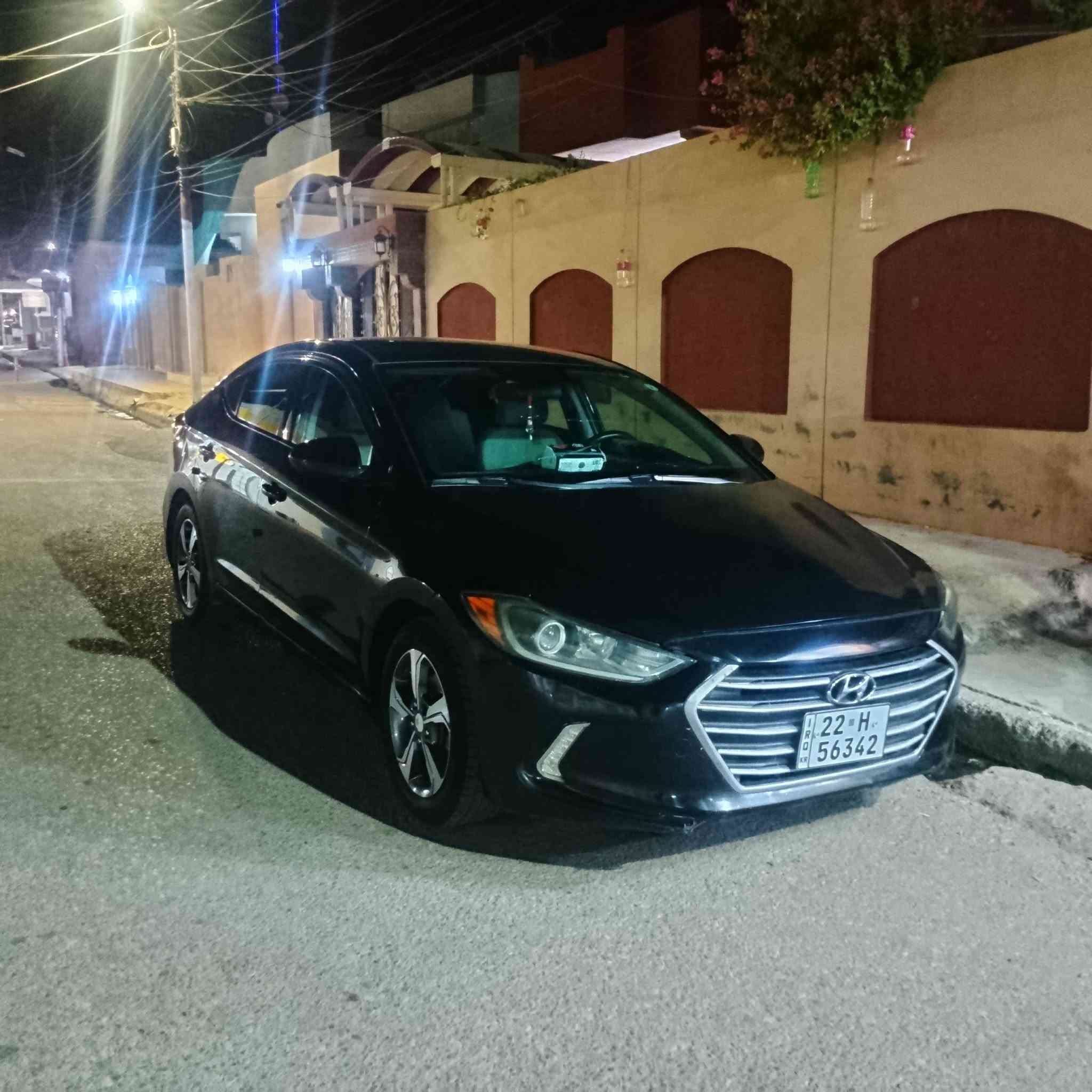 ألنترا ٢٠١٧
وارد أمريكي
محرك ٢٠ دوش المرغوب
رقم أربيل مسطرة جديد
سنوية لل ٢٠٣٠
كوبون بانزين بيها
بيها بوند وشوية بالچاملغ 
محرك وگير شرط 
تايرات جدد
كهربائيات فول
لايتات زينون
قطّارة بالبانزين
تبريد ثلج 
سعرها ١١٣ ورقة وبيها مجال قليل
للتواصل ***********
ناحية الگوير
