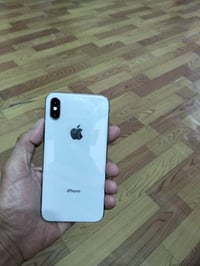 ايفون X ٢٥٦ • شاشه اصليه • كفاله