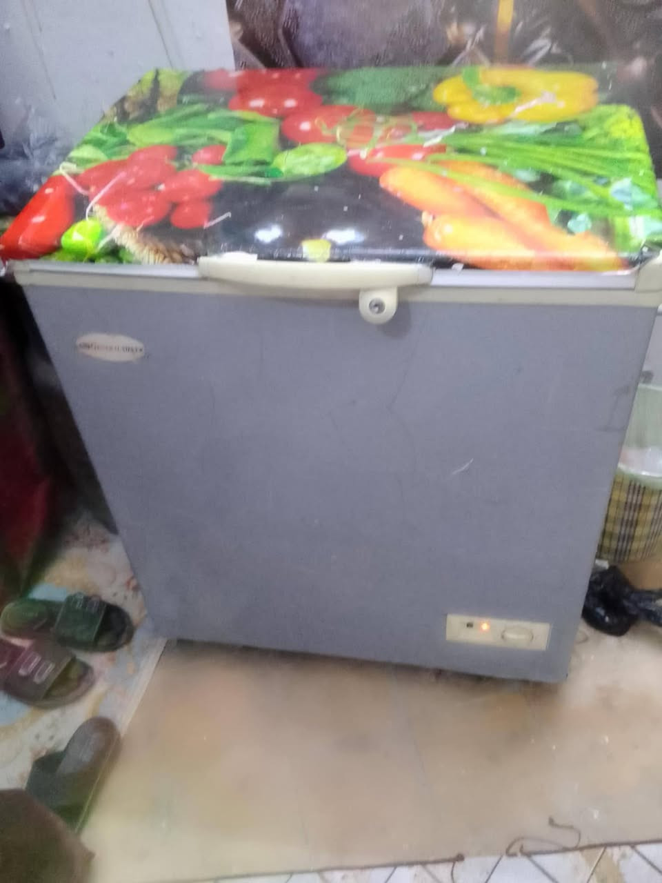 مجمده مال بيت حجم ٨ للبيع سعر ١٢٥ وبيهه مجال للشراي مكاني بغداد اعظميه *********** واتساب فقط
