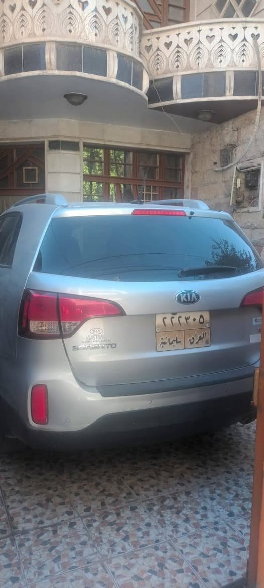 سورنتو 2015 وارد امريكي بيه بنيد مبدل مصبوغ هوه والجاملغ  والباقي مكفول ليبل واحد بدون تبديل  محرك 2400  خمسه راكب ماشيه 98ميل سياره جديده
***********

السعر 115

مكاني الدوره شارع 60

