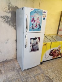 ثلاجة كونكورد • حجم كبير • شرط التجميد