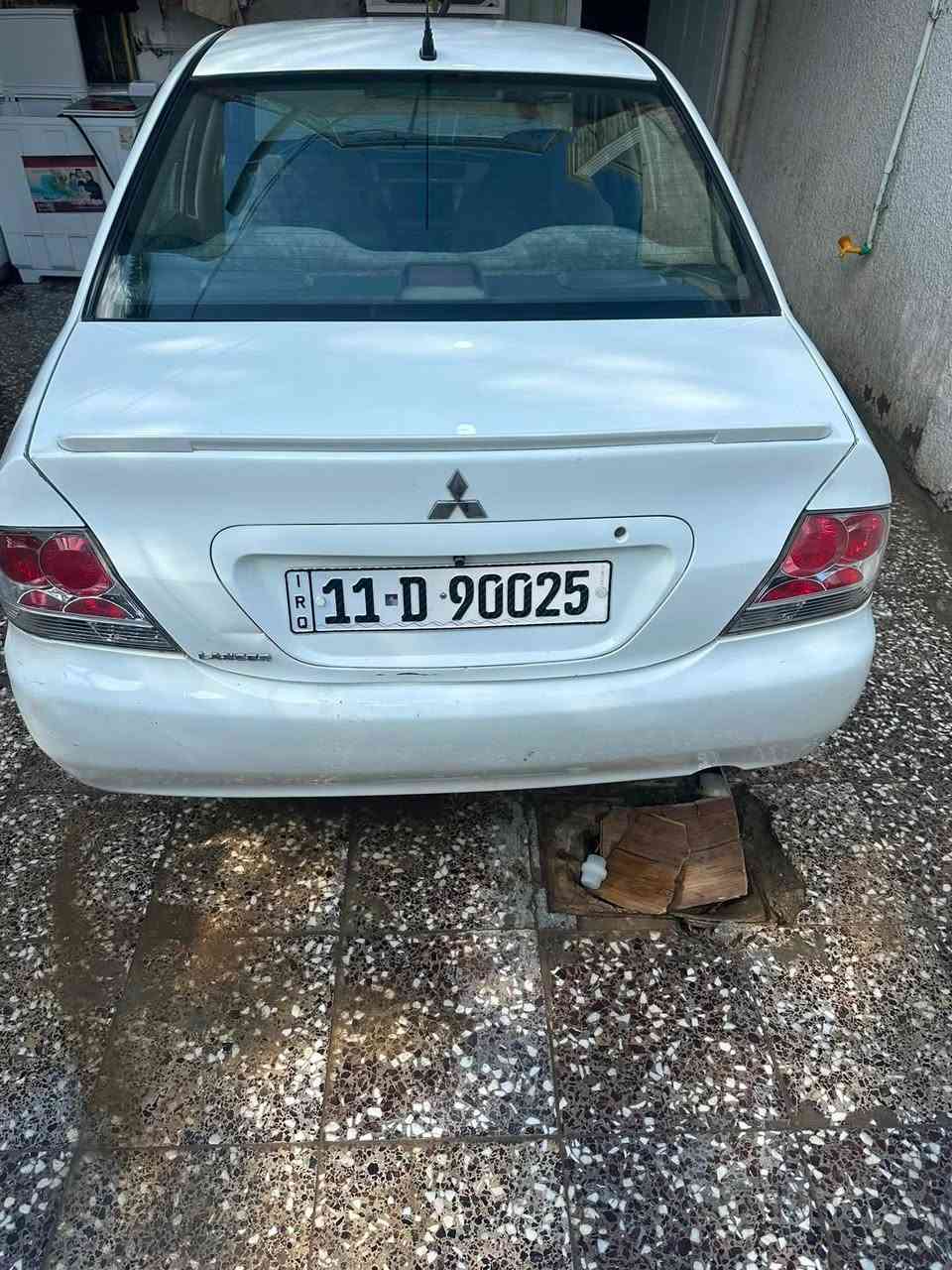 الانسر  
كفاله عامه 
رقم __ بغداد ب اسمي
مديل __٢٠١١
الموقع ديالى بعقوبه 
الهاتف : ***********

السعر 92$

فقط الهلال الچاملغ  وسونار موجود بل صور
المكينه بيه بخار  سياره ما تنقص واكو نضوح من جبنه 

السياره تبريد باتري بارحه شديته  تاير جديد وكهربائيات وكلشي شغل بيه مابيه اي نقص  احله من صوره جاهزه تجي وشوف بعينك

