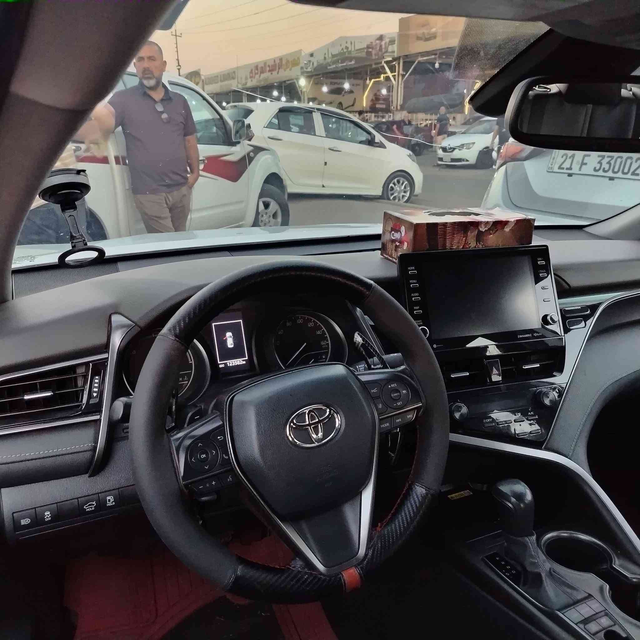 كامري هايبرد 🔋
موديل 2023 🚗

مواصفات...

بلاس se

تجي بيها فتحة سقفية و بصمه

حجم المحرك 4 سلندر

لون ابيض

ضرر السيارة. 

جاملق امامي من جهة السايق مبدل بلادي

تعديل بارد حافة البونيد  فقط

بقيت السيارة كلها شرط

الضرر فقط خارجي بدون دواخل

ال AIRBAG ما طاك

رقم كركوك شرط التحويل 25

السيارة نظيفه 

السعر خاص او الاتصال على الرقم

***********
