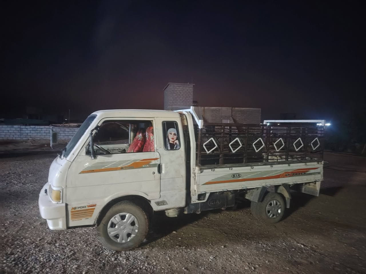 كيا بنكو موديل 95 فحص الانبار وكالة من الوكيل الشرعي ما اندلو
كير محرك نضاف
شاصي جديد
صدر جديد
تواير جدد
دينمه جديده
راديتر جديده
السعر 23 وبي مجال قليل 
القيارة ازهيليله 
السياره نضيفه الشراي يتصل على هذا الرقم ***********
