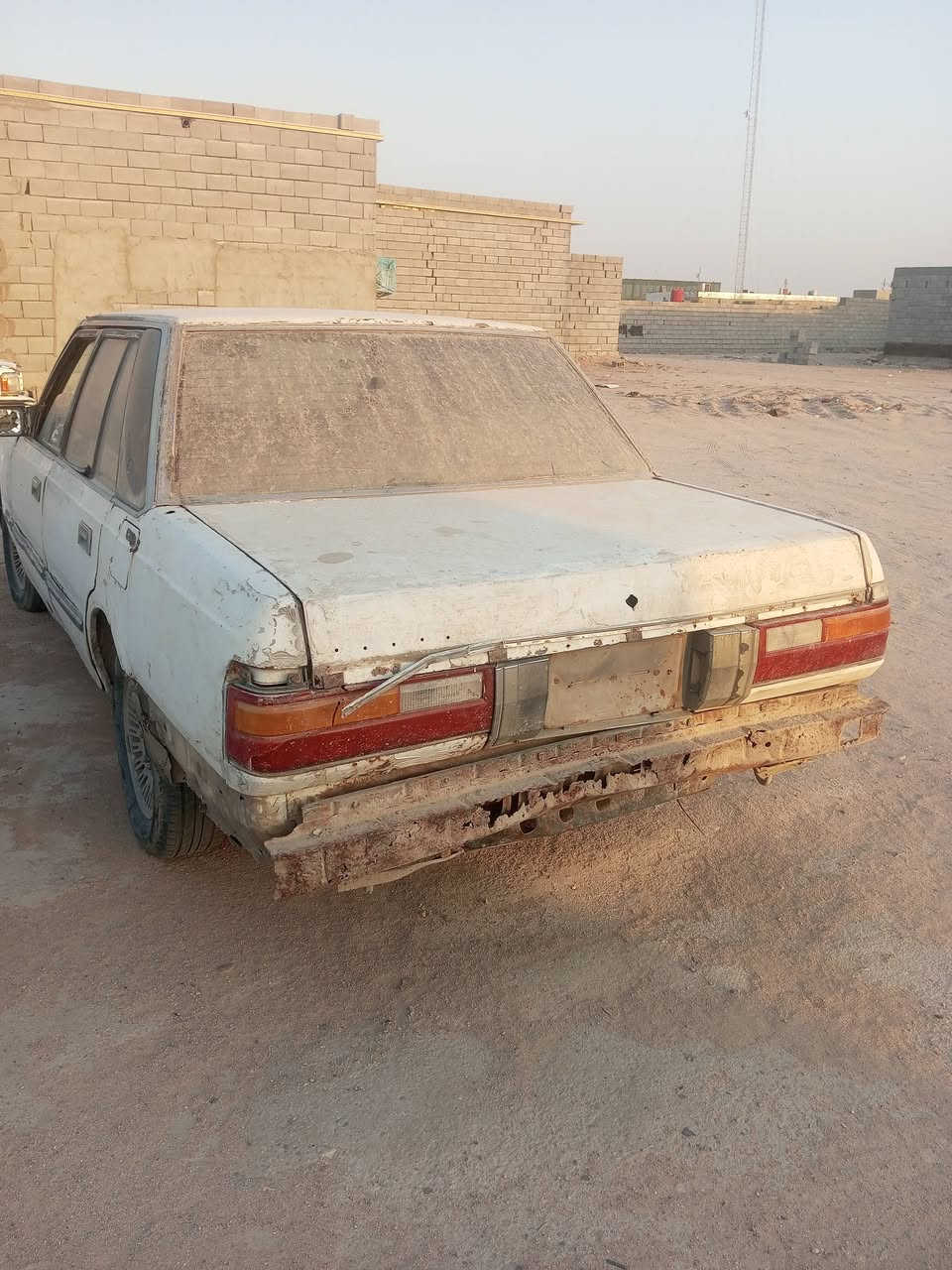 السلام عليكم سياره سوبر رقم بغداد صدامي سنويه عاج راعيها ما واصله مكينه كير بلاد شغاله سياره وتمشي مكان السياره البصره شاصي مكفول جديد سعر 9 وبيها مجال للشراي مكان السياره البصره ***********
