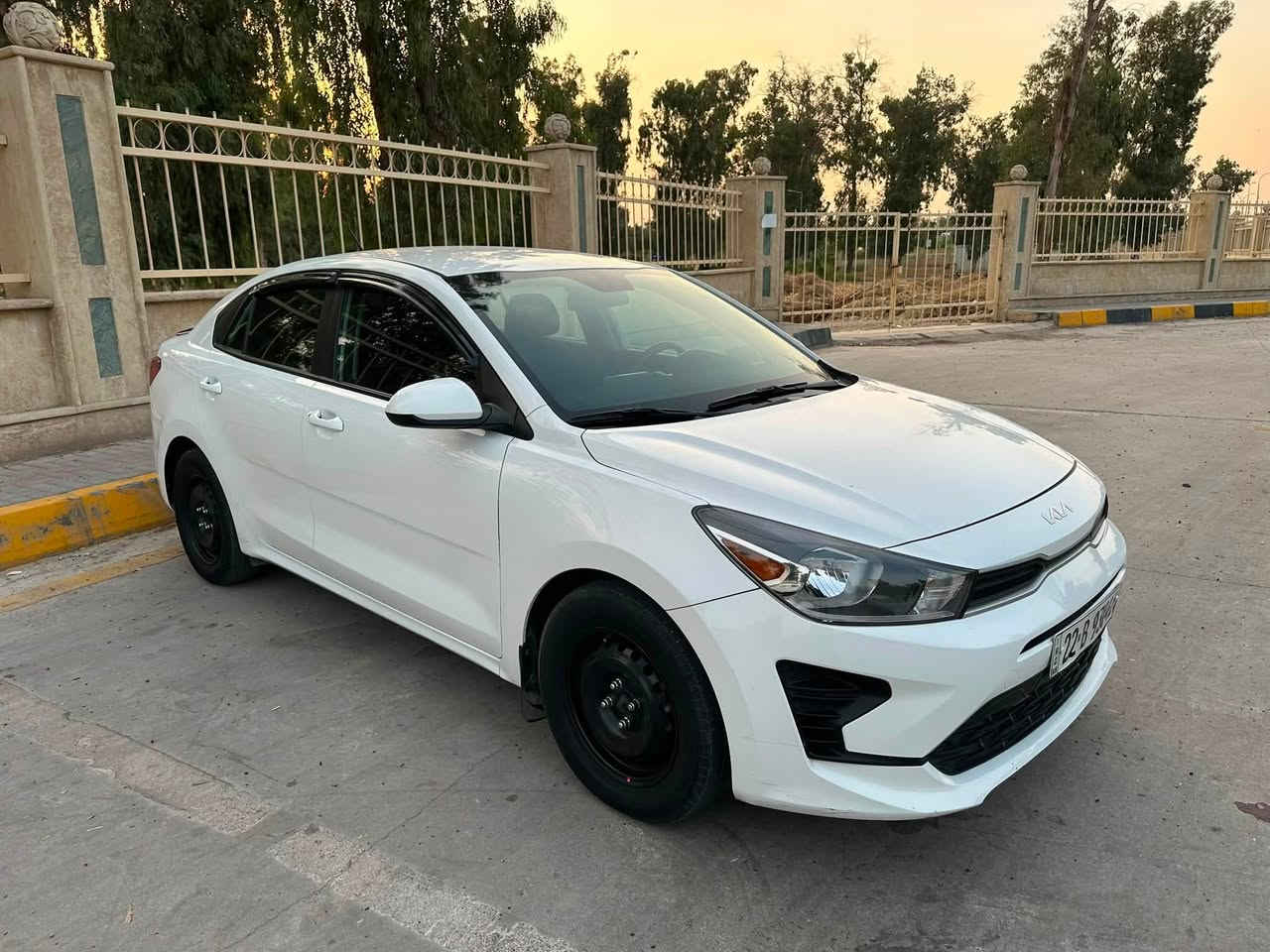 KIA ريو
ماشي38 مايل
2022مديل
امريكي 
محرك 16دوش 
لون ابيض 
رقم اربيل 
صدر جديد 
طخم تاير 🆕 جديد
سنوية وهزة جديده
مكاتبه مع الشرعي 
تحويل فقط

رقم الشاصي 
3KPA24AD6NE435028 

سعر
124$ وبيها مجال 

تواصل 
كورك //***********
اسيا ///***********
واتساب//***********
