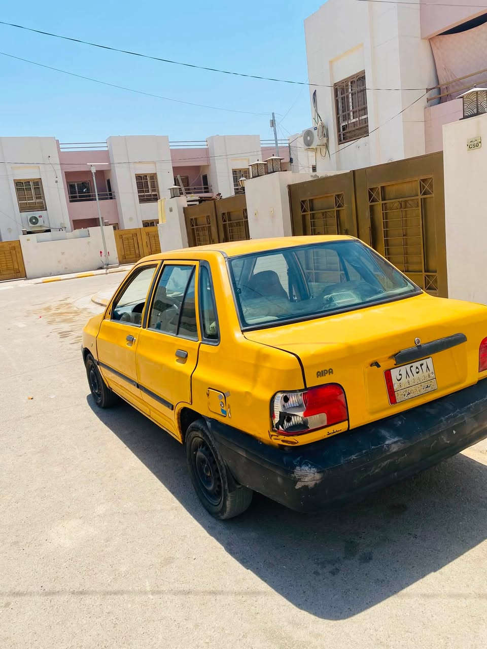 سلام عليكم سياره للبيع
جوم حديد بيه ومالكه موجود والسعر ١٥وبيه مجال 
والاستفسار عله هاذه ***********
