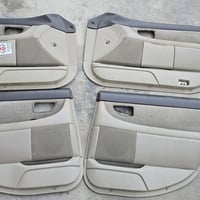 قطع غيار سيارات • للبيع