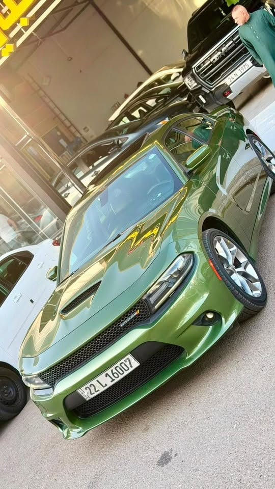 السلام عليكم                للبيع جارجر 2019  جي تي بلص  كندي كلين ماشية 84 الف فول مواصفات 
السعر 265 وبيها مجال
 ***********
