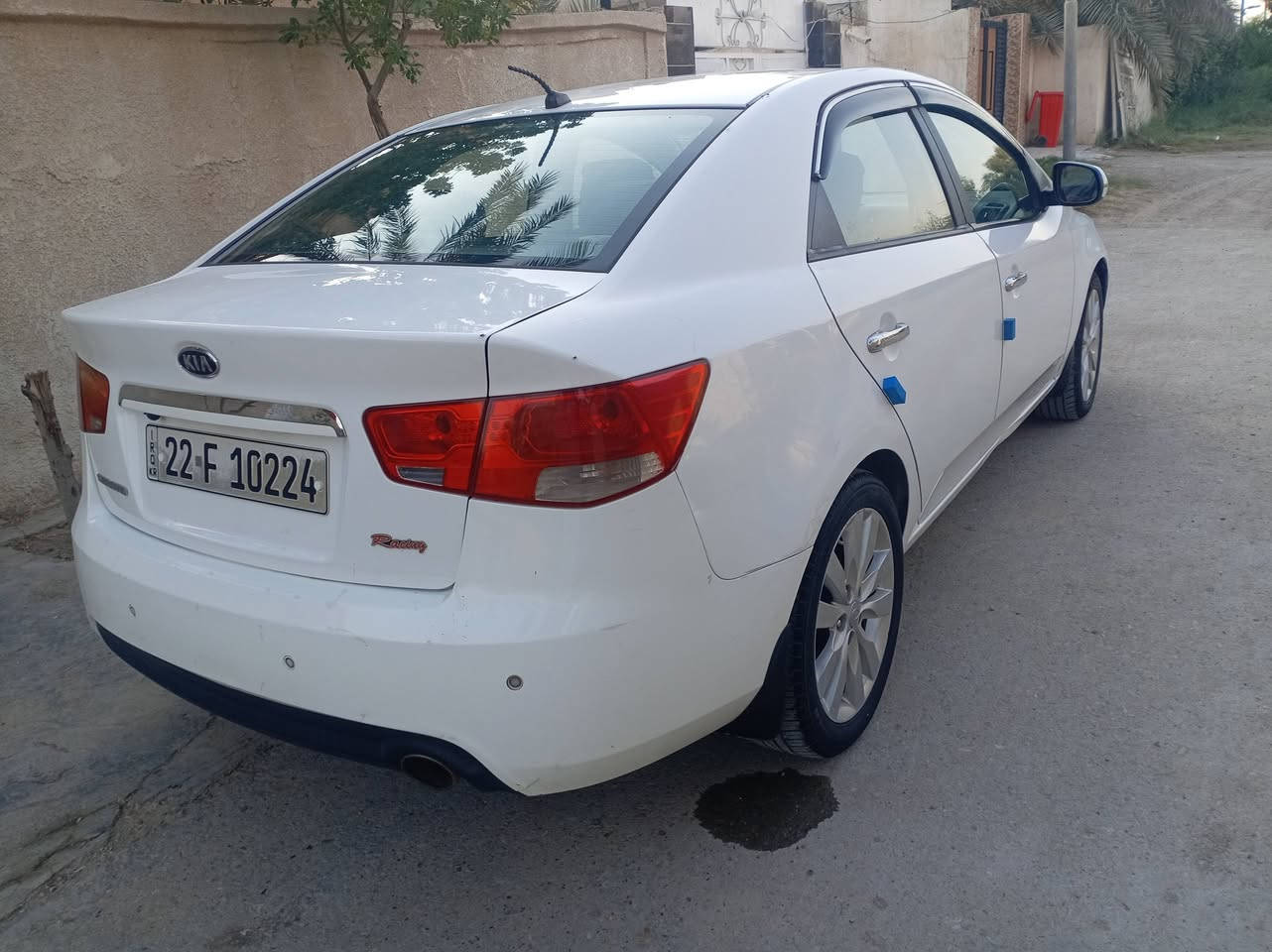 سلام عليكم
كيا سريتوا 2103
اربيل دولي 
سنويه هزه 
جديدة 
2030
خليجي
محرك 1600 دوش.
3قطع 
صبغ بدون دواخل
تخم تايري 
صدر امامي 
خلفي 
جديدة 
تبريد
شغال
تحكم استرين جهتين 
اشاير المري 
مري شفط
شاشه 
كامره 
حساسات 
منضومه زنون
السعر 90بي مجال قليل الشراء
مكان بعقوبة 
تقاطع السادسه
الاتصال على الرقم 
***********
