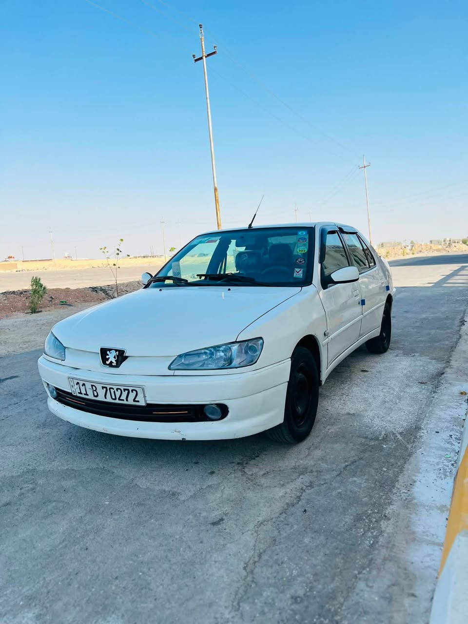 السلام عليكم 
للبيع بيجو 306 موديل 2003 فرنسي رقم بغداد بأسمي مشروع وطني شرط التحويل محرك بلادي بدون تنقيص كير عادي تبريد ثلج 🧊 صدر امامي خلفي جديد تخم تاير جديد كهربائيات كلها شغاله جام امامية كهرباء سستم سماعات برده خلفيه بلاديه مابيها قطره خياس او حادث بدون صبغ سعر 47 وبيها مجال مكان سياره صلاح الدين تكريت للتواصل *********** يرهم مراوس حسب القناعة
