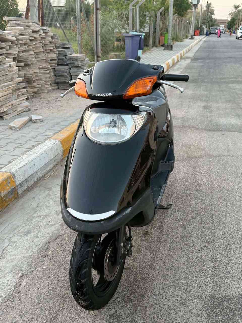 سلام عليكم سبيسي ياباني رمبه مكفوله للبيع مكينه ناعمه كهربائيه كلها شغاله ماشيه 38جديده احله من صوره كفرات اصليه مختمه مكاني كوت داموك سعره على رقم ***********
