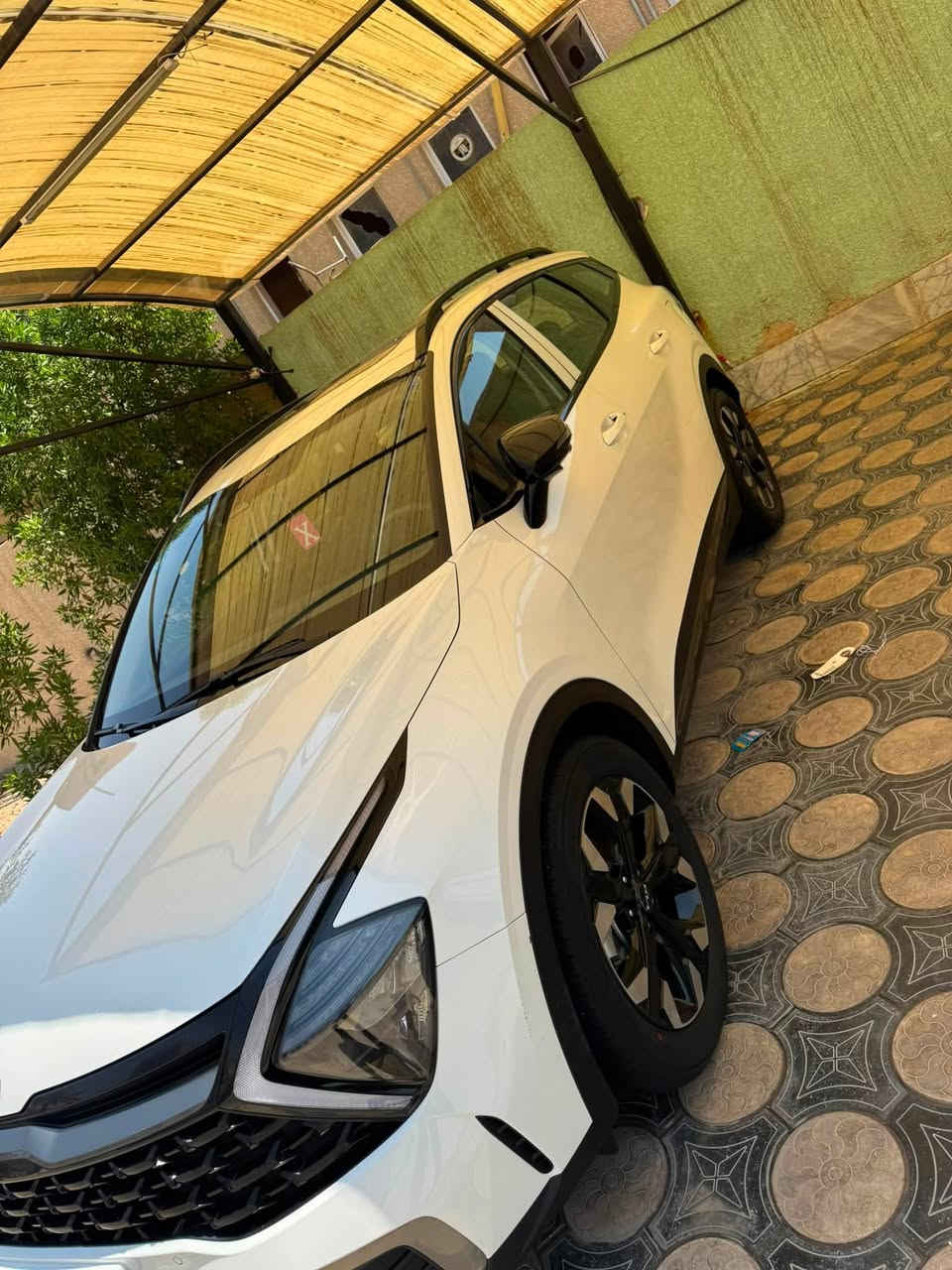 سلام عليكم
كيا سبورتج خليجي

موديل 24

ماشيه 24000

فول مواصفات للاخير 1/1

كفاله عامه من كلشي 

فقط رصعه بلباب الخلفي جوه كلمه سبورتج 

مكان السياره شارع فلسطين

للاستفسار ***********
