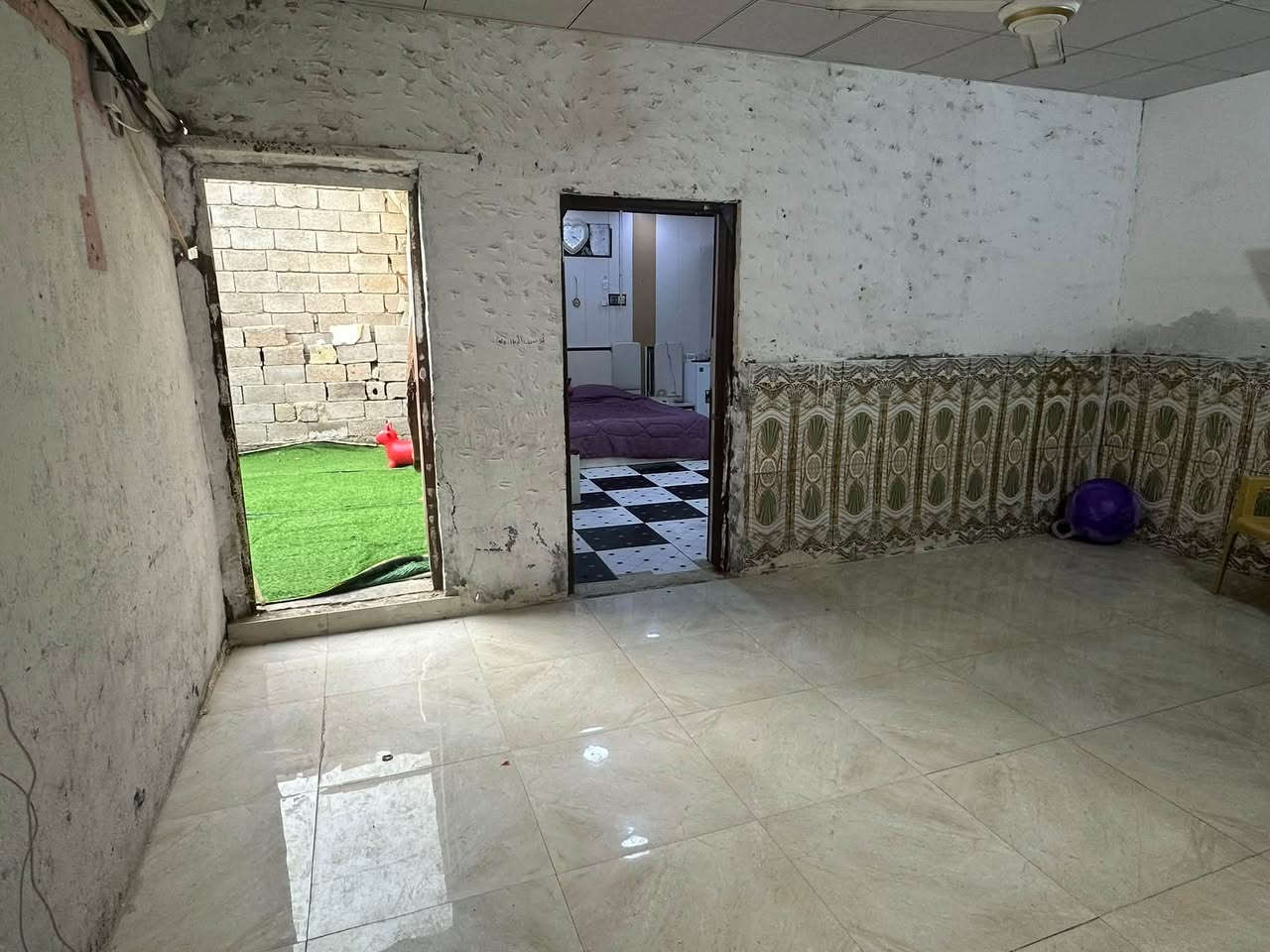 حي الأصدقاء • ٤غرف • حديقة