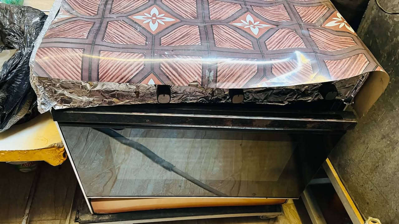 طباخ عشتار الاصلي القديم نضيف درجة أولى سعره ١٢٥ اي استفسار الاتصال على الرقم***********
