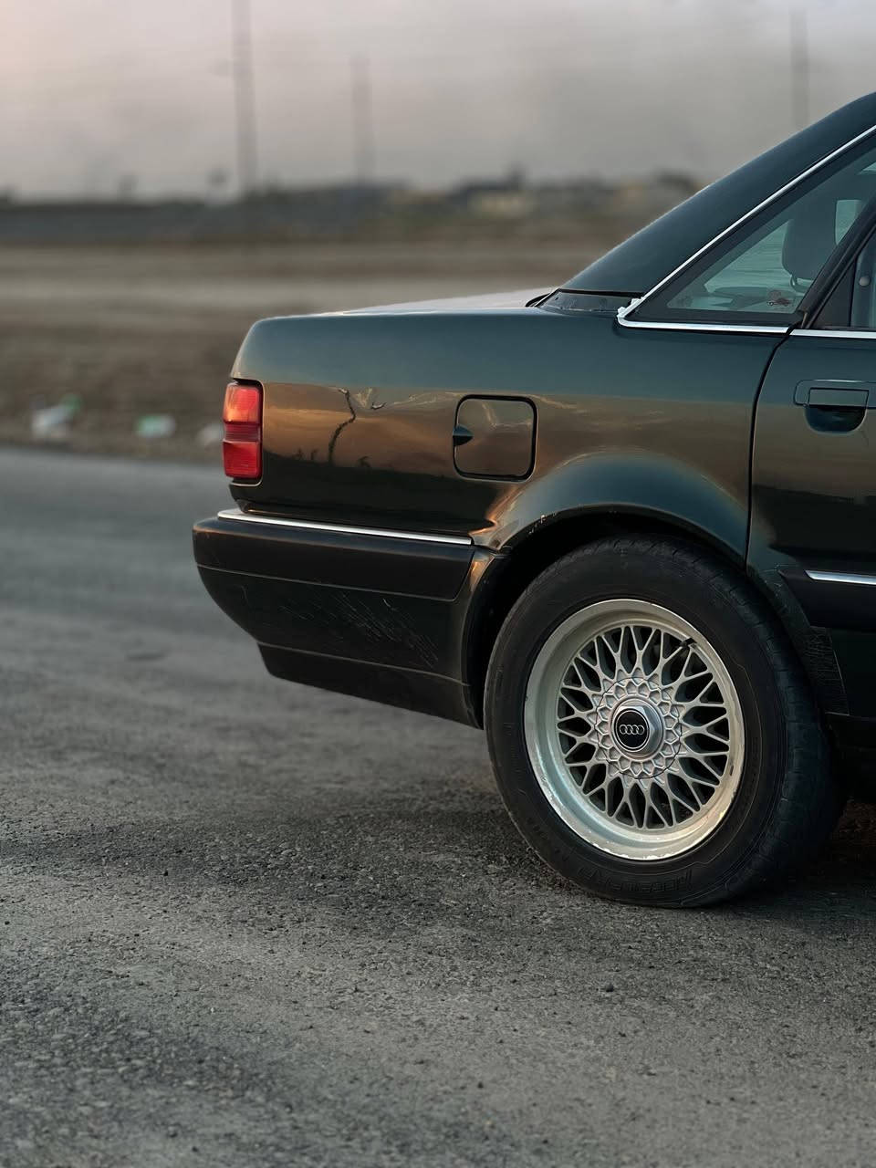 أودي قطعة وحيدة بل عراق #مميزة
Audi 200 1992
مكينة V8 4200
كير أوتو 3 وضعيات m. S. N
 كشنات كهرباء  خزن ميموري ٤وضعيات 
داخل جلد بلاد 
كتلوكات الشركة كاملات 
سستم صوت بلاد قوي كلش 
كروز سرعة ومثبت سرعة 
تدفئة بل كشنات 
سيارة على وضع الشركة حتة التايرات مال شركة Audi
سبير ما نازل 
سلايد طكتين شغال 
تفتح السنتر لك ترحيب 7كلوبات ترحيب 
سيارة فول مواصفات 
تخم ويل ٥قطع بلاد 
نقوصاتهة بسيطة كلش 
رجاء إلي مايعرف قيمتها ليكسير بيهة 
السعر ٥٥ورقة مكاني بغداد
البياع الشرطة الخامسة 
***********
