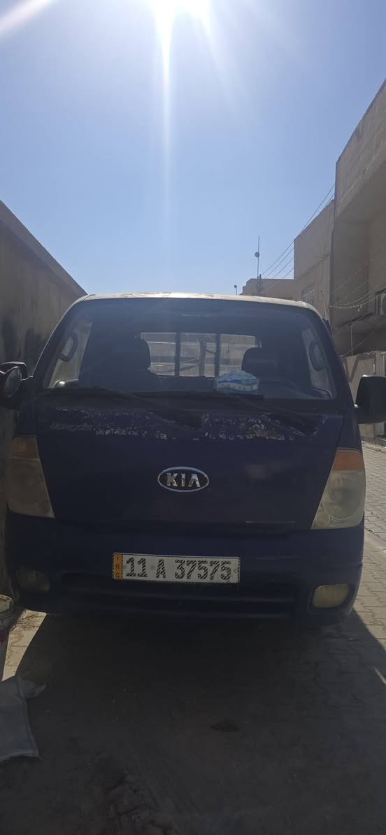 بنكو ٣٠٠٠ موديل ٧ سنويه جديده باسمي رقم انكليزي خير من الله كل نقص مابيه ترايك للبصره السياره بلاديه مامعمره ابد تبريده ثلج سعره ٩٠ بيه مجال بسيط حك الجيه مكانه كربلاء  ***********
