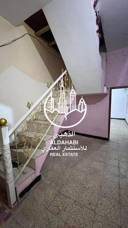 بيت للايجار في الحكيمية
يحتوي على على غرفتين
 غرفه مقطوعه مو الاستقبال وغرفة ثانية 
صالة واستقبال ومطبخ وصحيات 
خارجية وصحيات داخلية
 وطارمة سعر الايجار 550 الف

للمعلومات اكثر الاتصال على الرقم

‪***********‬

او زيارة موقعنا 
البصره _ شارع عام حي الزهراء _ قرب مستشفى النفط
 

الذهبي للاستثمار العقاري
مجاز قانونياً

نص مكتوب في الصور:
- الذهبي ALDAHABI للأستثمار العقاري REAL ESTATE
- الذهبي ALDAHABI للاستثمار العقاري REAL ESTATE