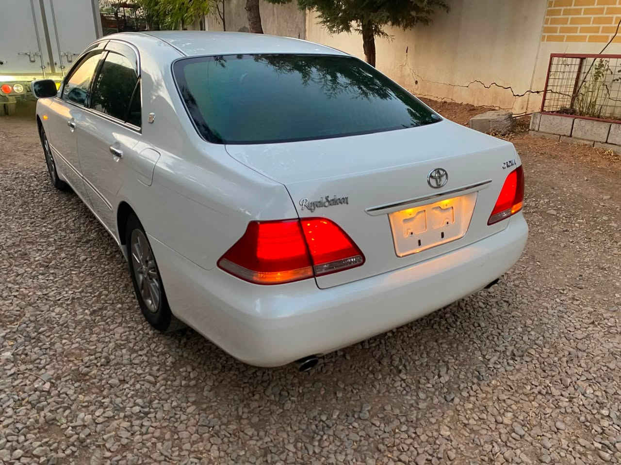 2005موس
گێڕومەکینەبچوک 
دودوگمە
٢پارچەی بۆیاخی ئەوروپایە
کامل مەسرەفی کراوە
کۆدی نیە
سعری٦٣مەجالێکی کەم 
شوێن سەیدسادق***********
