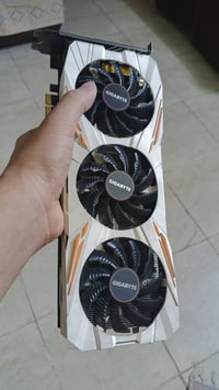 Gigabyte Gtx 1080 Ti Gaming OC 11Vram الكرت مابيهه اي عيب و مفحوص و شغ...