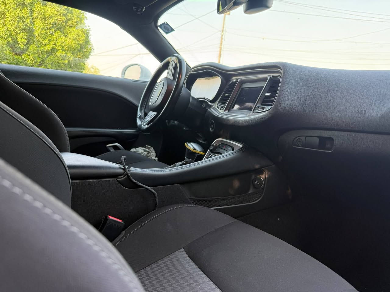 🔥 للبيع دودج تشالنجر GT 2021 🔥
🚘 GT – محرك 3.6 V6
📍 رقم بغداد
📏 ماشية 50 ألف ميل
🎨 الحادث جهة السائق:

جاملغ أمامي مبدل

باب مبدل

جاملغ خلفي تصليح

✅ بدون دواخل
✅ الأيرباكات سليمة 
🔧 السيارة ستوك غير معدلة 

💰 السعر: 165

📞 للتواصل: ***********
