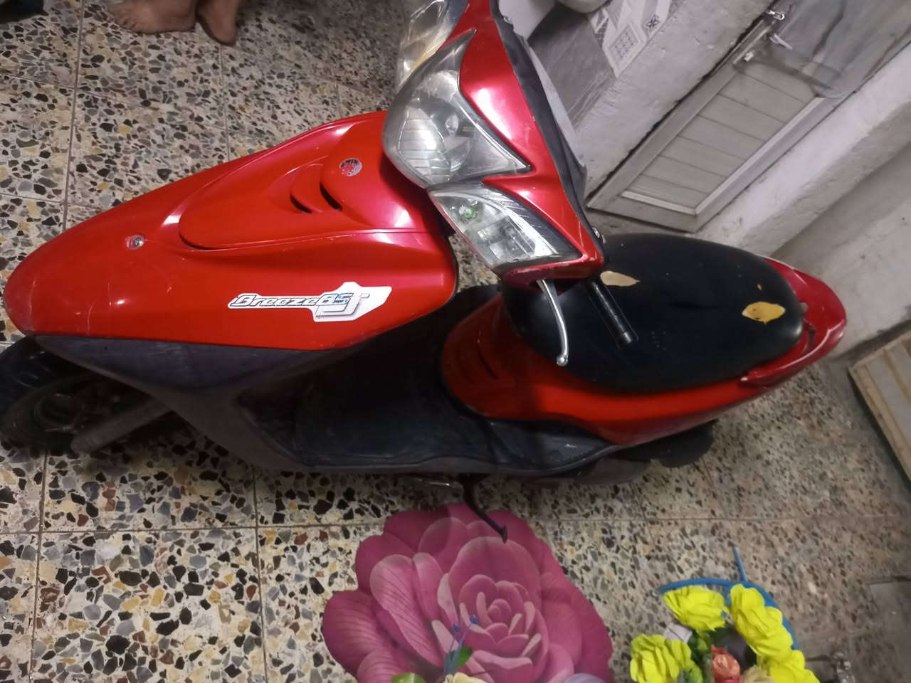 سلام عليكم دراجه رمبه الكزز مكفولاء مكفولاء من مكينء وكفر وكهربايات سعر 900 بيه مجال مكاني بغداد كماليه  رقم *********** بي واساب
