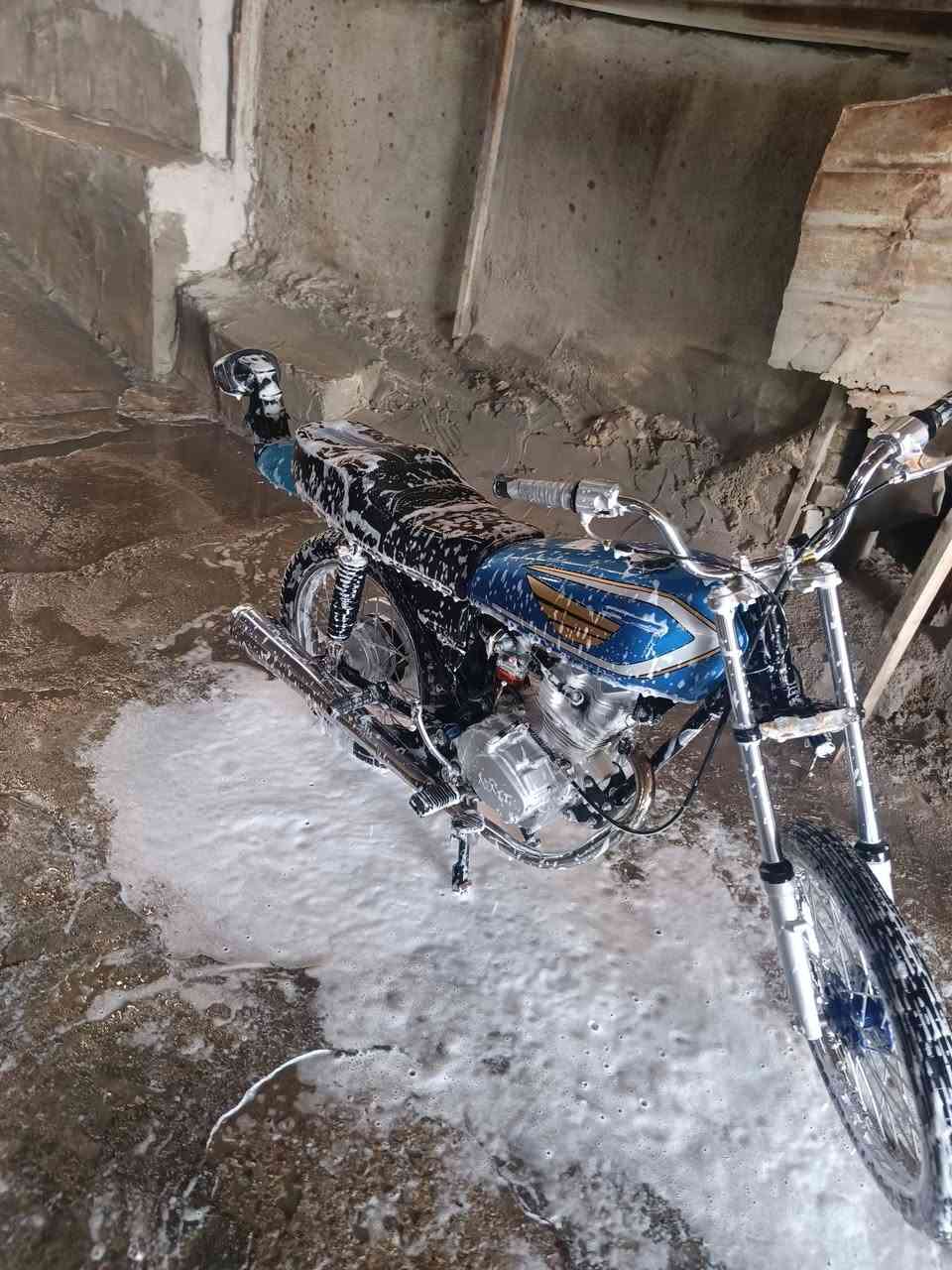 كلك كلك تعميره 26 محرك 25 مكاني ناصريه سوك شيوخ عكيكه ما ناقصه برغ دراجه حلو ما متعوبه ***********

