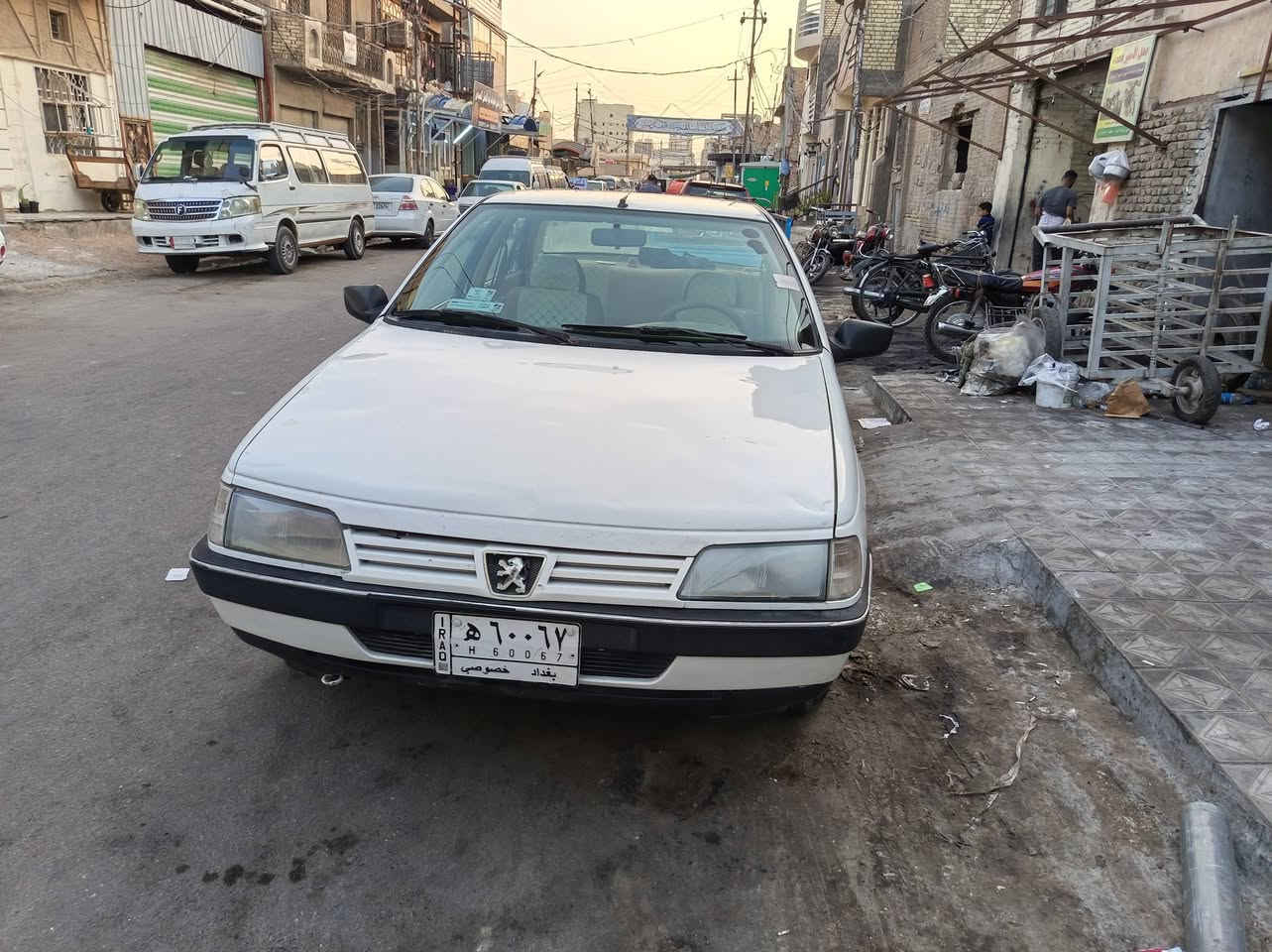 بيجو ٢٠٠٩ • رقم بغداد • تبريد شغال