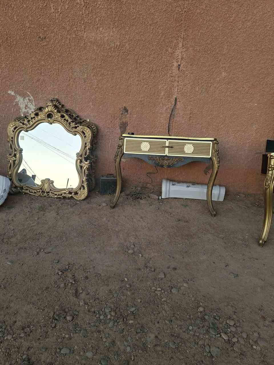 أغراض حلاقة مستخدمة للبيع
***********
