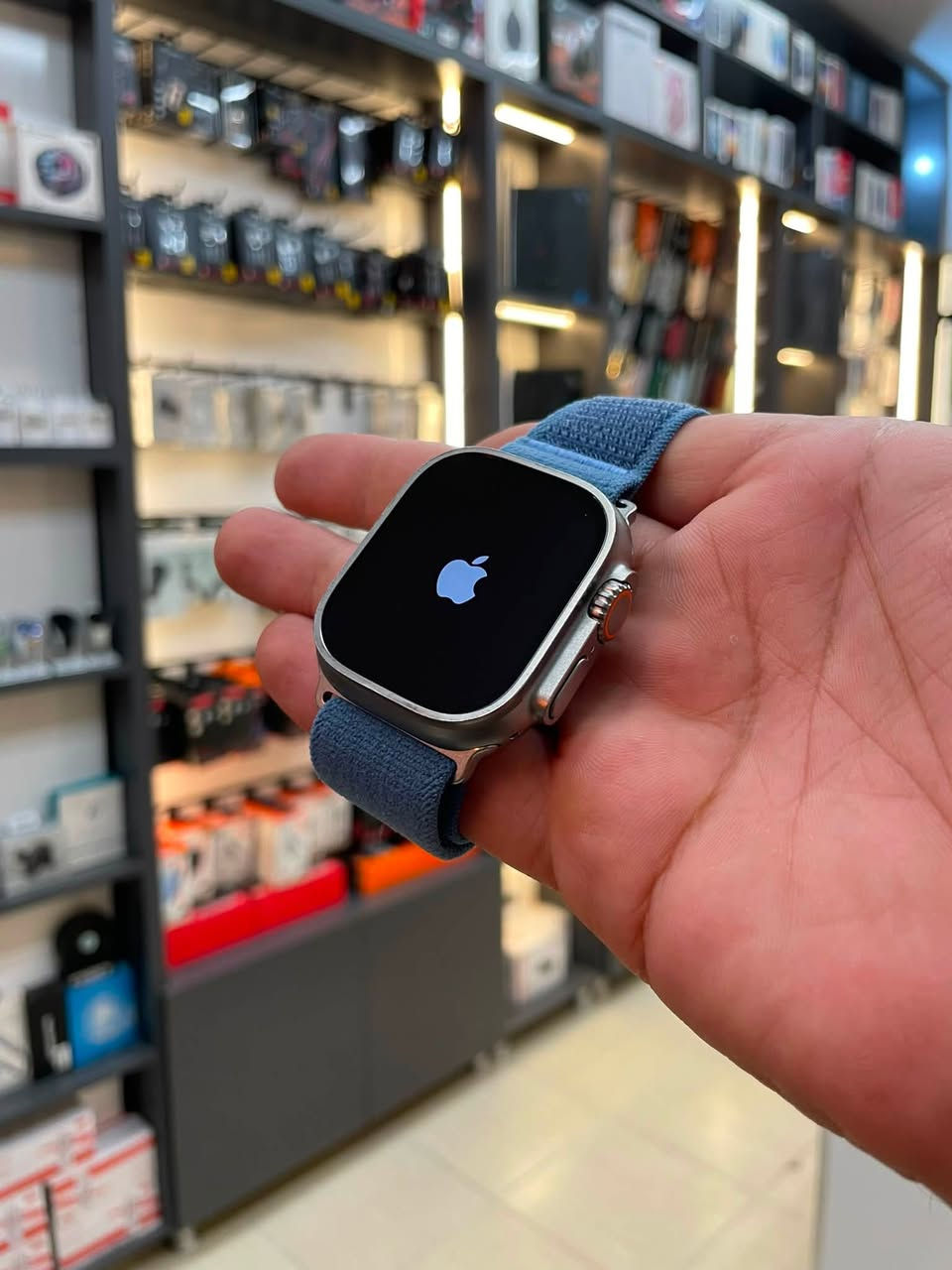 Apple Watche Ultra 1
Apple Watche Ultra 1 
Battery 🔋 100%
زۆر پاکە و کەم ئیشی کردوە
وایەر شەحنی بیلادی لەگەڵە
زەمانی M center 
تەنها کارتۆنی لەگەڵ نیە 

350$ نرخ

***********
