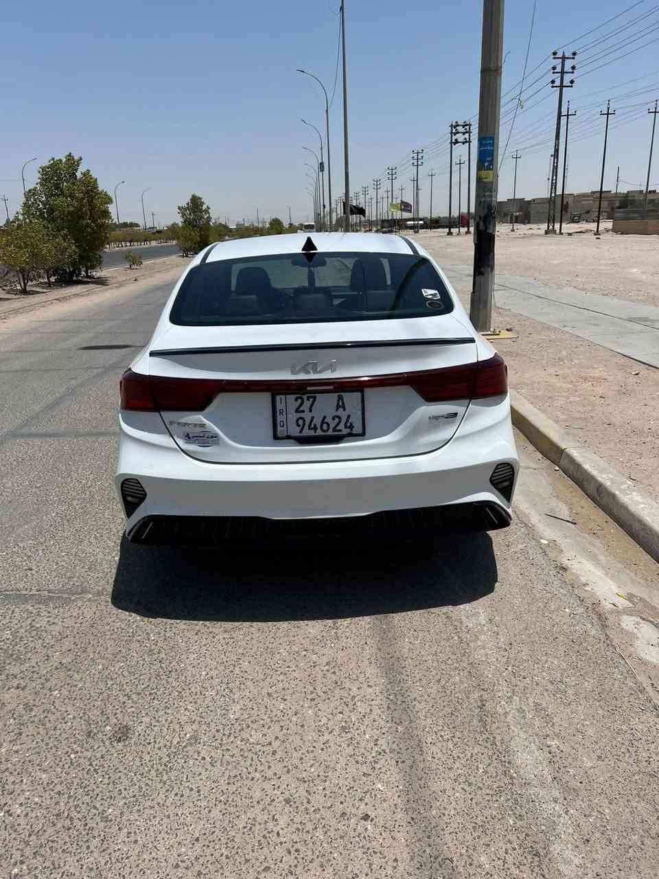 سلام عليكم
كيا فورتي جي لاين فول ١/١ لون ابيض كشن جلد فتحة سقف ٢٠٢٣ معوقين وكاله عامه ثاني يوم 
محرك ٢٠٠٠ ماشيه٦٩ الف كير مكينه تبريد تخم تاير جاهزه سياره حلوه ونضيفه شاحن واير لس وهواي مواصفات بيها ومرتبه 
سعر /١٥٧ بيها مجال 
مكاني ناصريه ***********
***********
