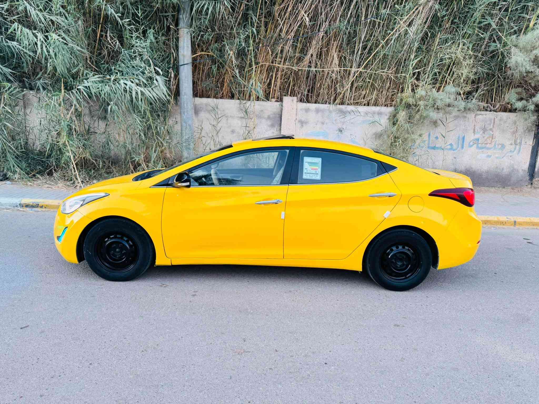 النترا موديل 2015 خليجي 
 تحويل مباشر 
مكفوله من تبديل 
فول موصفات 
محرك 1800 دوش 
السعر 107$وبيه  مجال 
العنوان المثنئ الرميثه معرض اثير الجياشي تواصل علئ الرقم ***********
