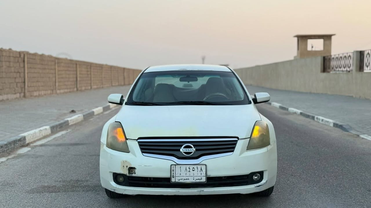 🚘 للبيع نيسان ألتيما S موديل 2009
• موديل: 2009
المواصفـــات:
• محرك 2.5L 4 سلندر اقتصادي
• كير أوتوماتيك CVT
• تشغيل بصمة
• دخول ذكي بدون مفتاح
• كاميرا خلفية
• تحكم بالسكان متعدد الوظائف
• مكيف أوتوماتيك
• مقاعد مريحة
• زجاج كهربائي كامل
• إنارة LED
• نظام الثبات الإلكتروني + ABS
• وسائد هوائية كاملة
🛠️ الملاحظات:
* جميع الملاحظات مذكورة في تقرير والصور
* السيارة خليجي مصبوغة عام 
📍 مرقم بصرة

💰 السعر: 58
للاستفسار :-

محمد لؤي:     ***********
احمد سامي     ***********
‏

📍 العنوان:  
البصرة / الأمن الداخلي / مجاور دائرة الكهرباء
