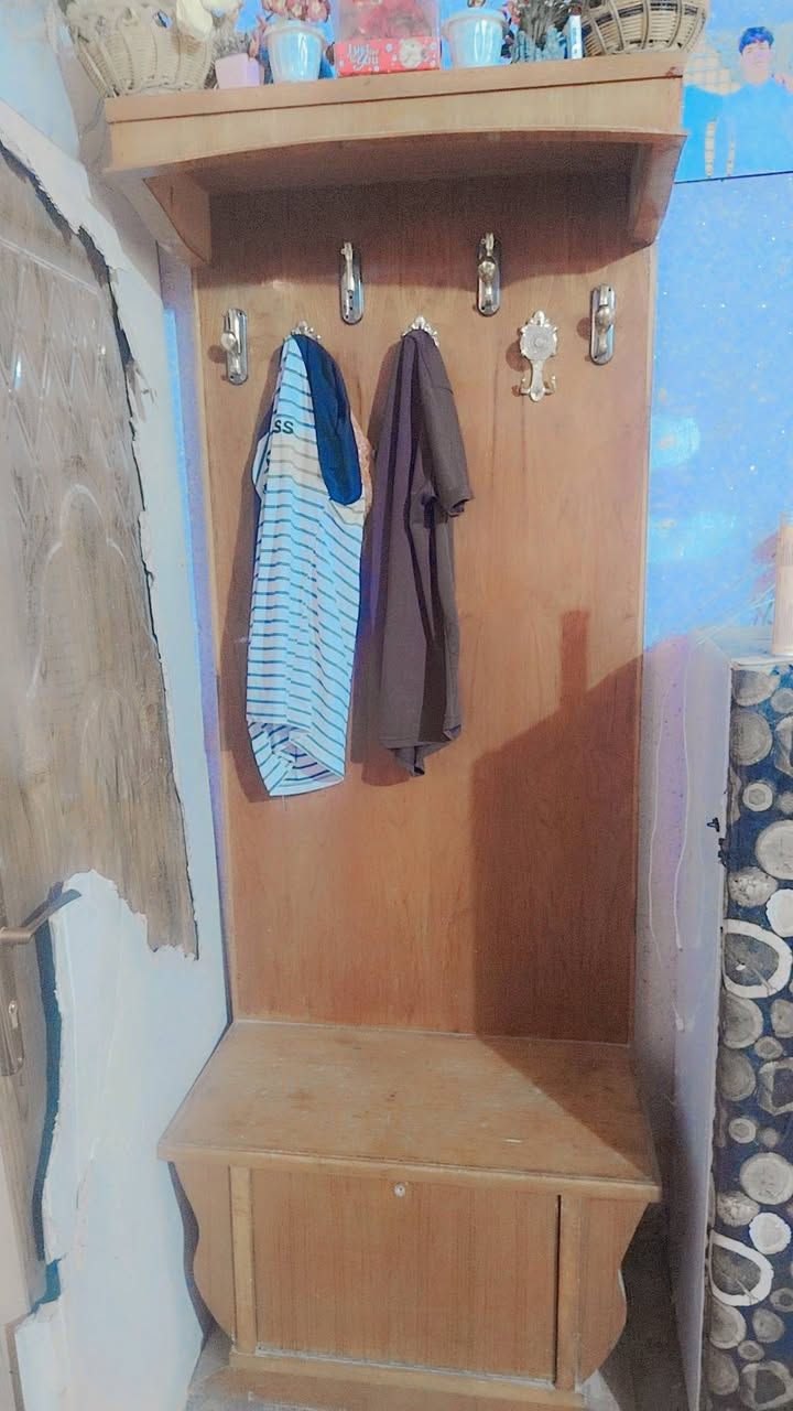 سلام عليكم خشاب صاج لاصلي جرابيه وزاوية ودوشك ***********

