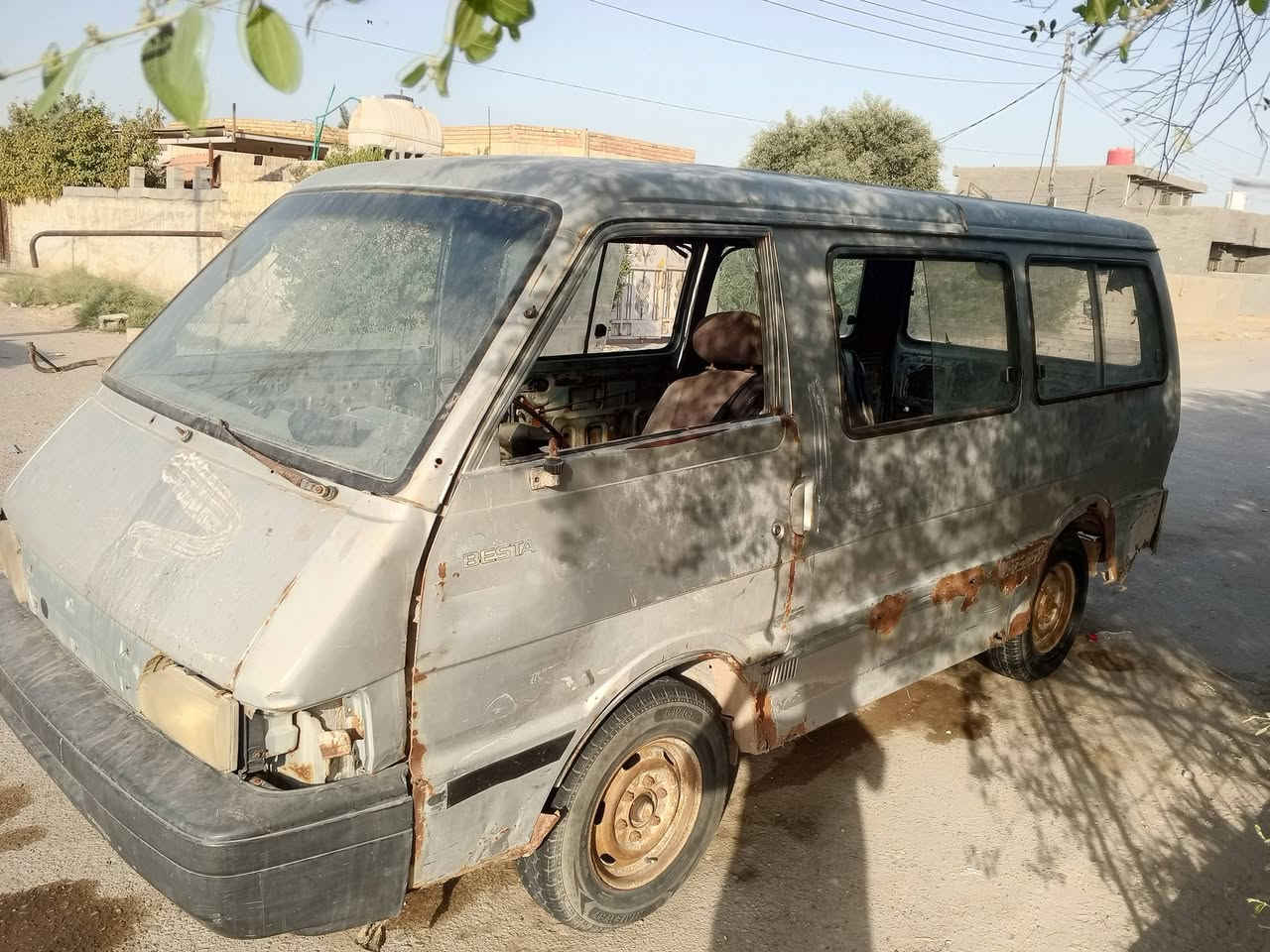السلام عليكم كيه بسته مديل 95 مكينه عل سحك سياره كله بلاديه مكان بسمايه الستفسار عل هذه  رقم ***********
