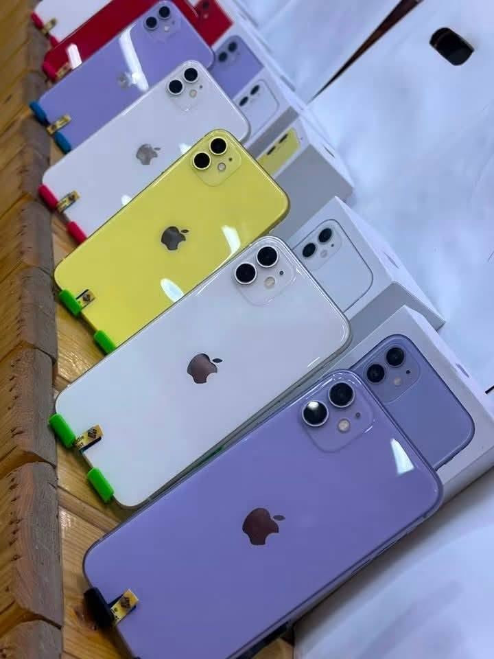 ارخص الاسعار يمنا وبس🔥 سويناه 275 ألف 😱وصلت الحلويات🥰الجمال والنزاكه😍iPhone  11 ذاكره 128 🔥البطاريات المتوفره 🔋80-81-82-83-84-85 متوفره كل الالوان شرط الفحص والضمان للاستفسار اتصل على رقم المبيعات *********** قضاء الشطره قرب قصر الحاج خيون نتشرف بزيارتكم 💜🤍🧡💚🩶💙🩵🤎❤️

