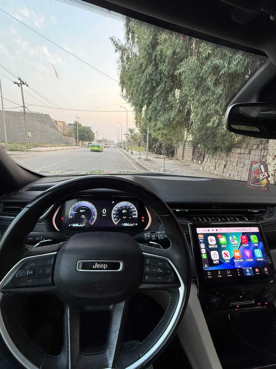 للبيع جيب جراند شيروكي 2023 🚙🔥

🔹 الموديل: 2023
🔹 الفئة: Limited
🔹 الممشى: 65 ألف ميل
🔹 دفع رباعي 4×4
🔹 مكينة 3.6 V6
🔹 گير أوتوماتيك 8 سرعات
🔹 اللون: أسود
🔹 داخلية جلد بيج
🔹 فتحة بانوراما كهربائية
🔹 شاشة وسطية كبيرة
🔹 Apple CarPlay / Android Auto
🔹 شاشة عدادات رقمية
🔹 كاميرا خلفية
🔹 حساسات أمامية وخلفية
🔹 Blind Spot
🔹 رادار ومثبت سرعة متكيف
🔹 تحذير مغادرة المسار
🔹 فرامل طوارئ
🔹 تشغيل عن بُعد
🔹 مقاعد كهربائية
🔹 تسخين وتبريد المقاعد
🔹 تسخين سكان
🔹 باب خلفي كهربائي
🔹 LED كامل
🔹 جنوط ألمنيوم
🔹 تحكم بالمناخ
🔹 أوضاع قيادة
🔹 4×4

سعر 240 وبيه مجال 

السيارة نظيفة جدًا ومستخدمة استخدام شخصي، جاهزة للفحص بأي مكان يختاره المشتري.

📞 للاستفسار: ***********
