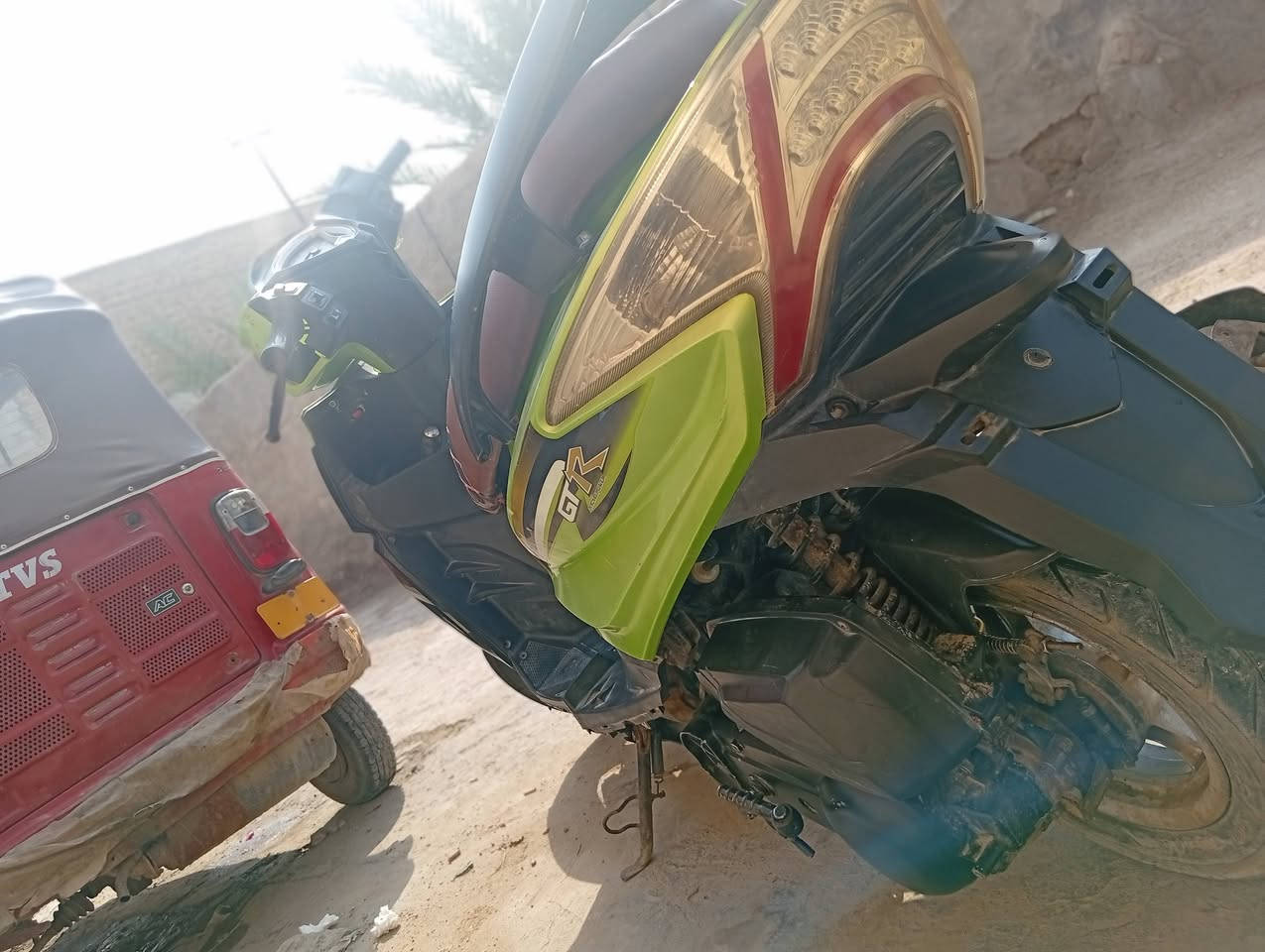 جامبو • كهربائيات • مكينة قوية