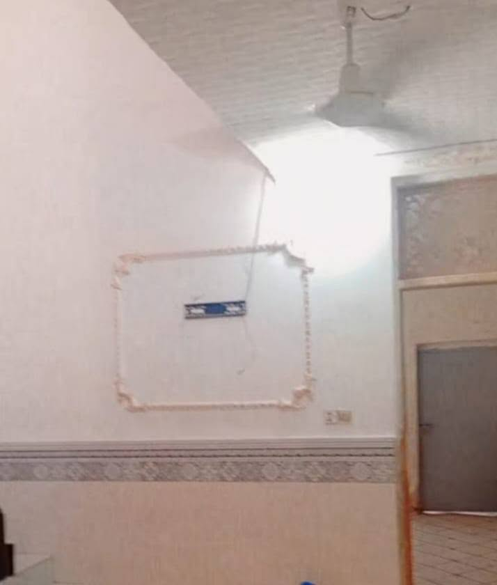 مشتمل للايجار المساحه  100 العنوان 📍 حي الاساتذه خلف شوؤن العشائر يحتوي على غرفه نوم وكلدور وصاله ومطبخ ومجمع صحيات للاستفسار اكثر الاتصال على الرقم التالي 👇📞 
***********
